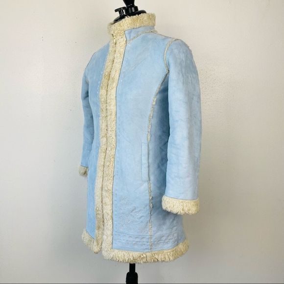Old Navy Other - VINTAGE old navy coat girls size 10 baby blue foux suede foux fur lined zipper